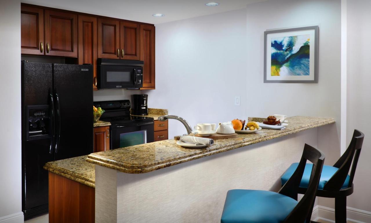 One-Bedroom Suite,1276337698:JPEG